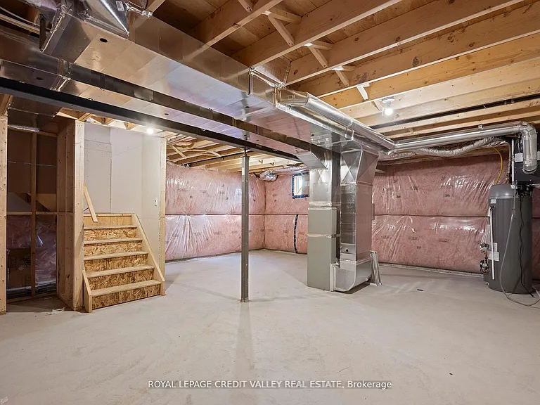 2739 Asima Dr — Photo 35