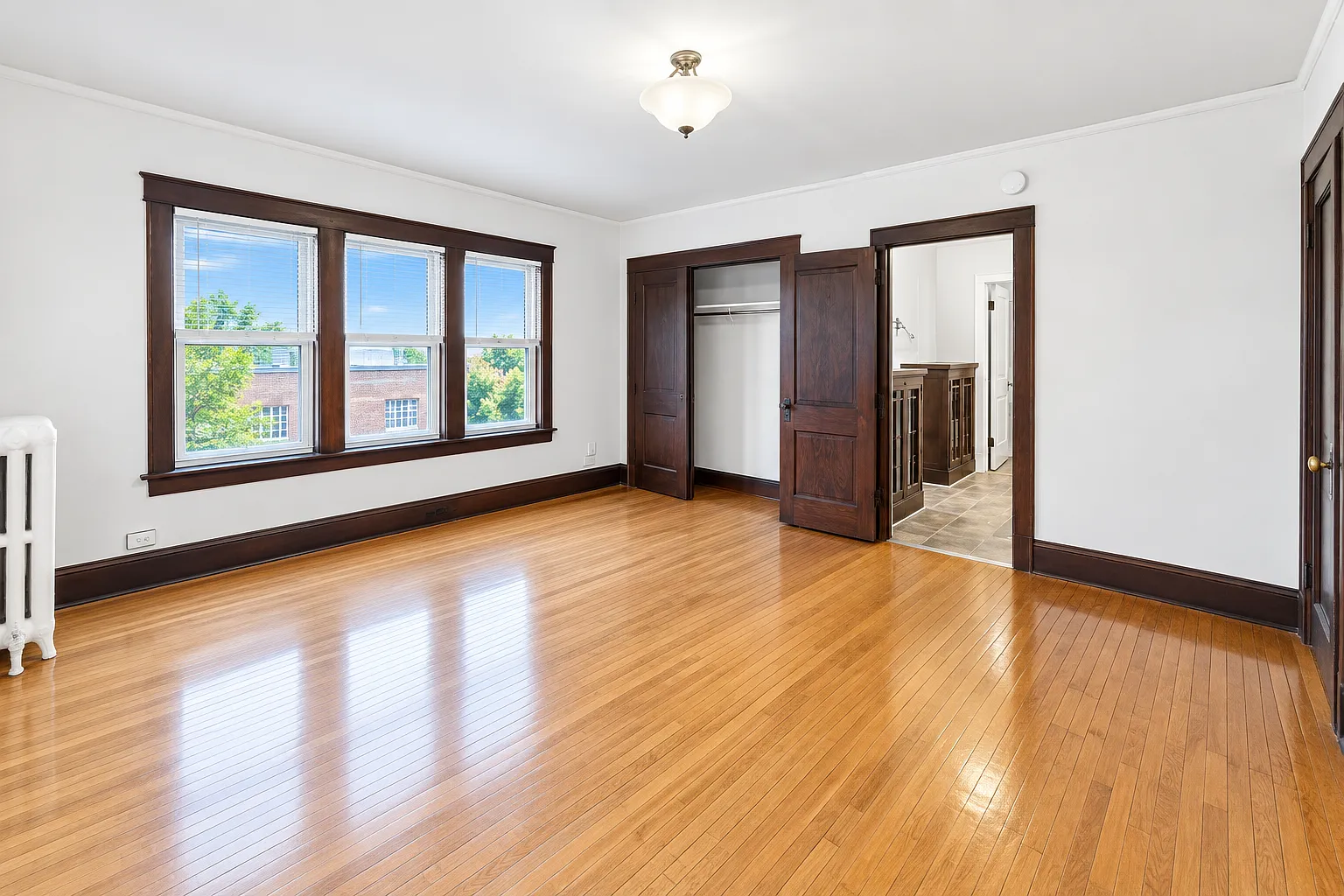 1166 Grand Ave — Photo 3