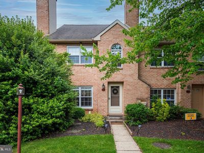 51 Rampart Dr, Chesterbrook, PA, 19087
