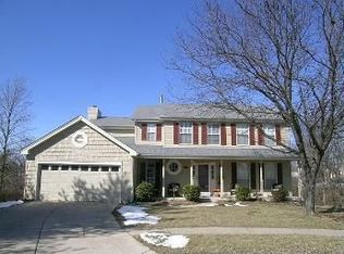 1211 Summer View Ct, Fenton, MO 63026