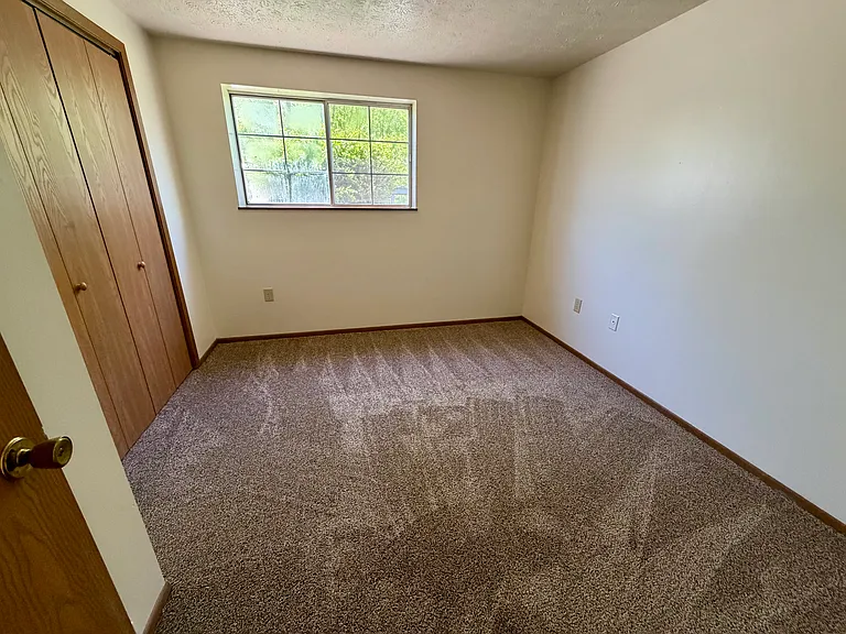 37 Foxglove Dr #3 — Photo 10