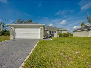 1826 NW 21st Ave, Cape Coral, FL 33993