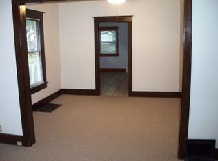 1807 SW Buchanan St, Topeka, KS 66604