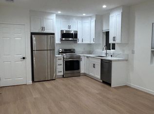 1290 Sawyer Ave #D, Simi Valley, CA 93065