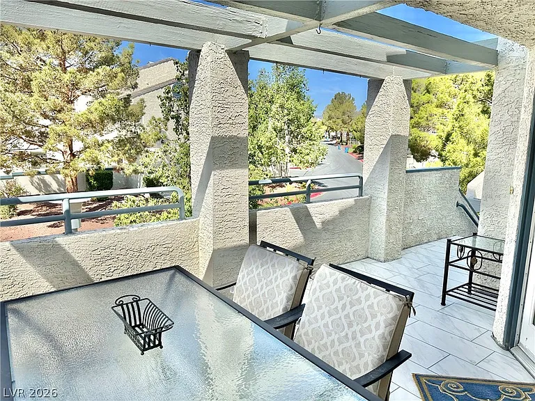 2716 Lodestone Dr — Photo 48