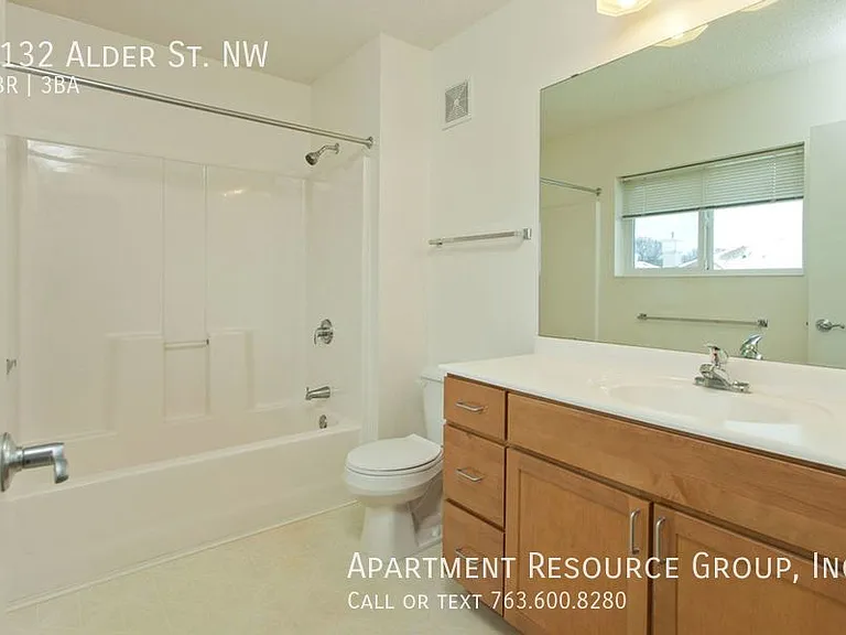 9132 Alder St NW — Photo 12