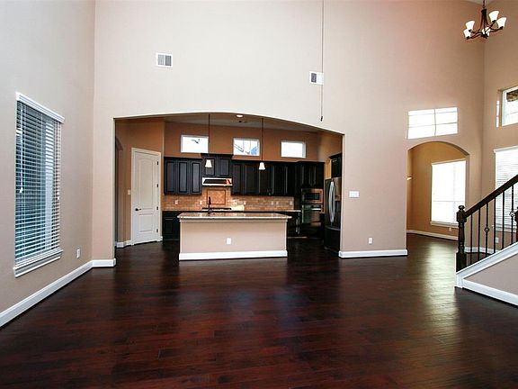 5th image of 9011 Harley Claire St