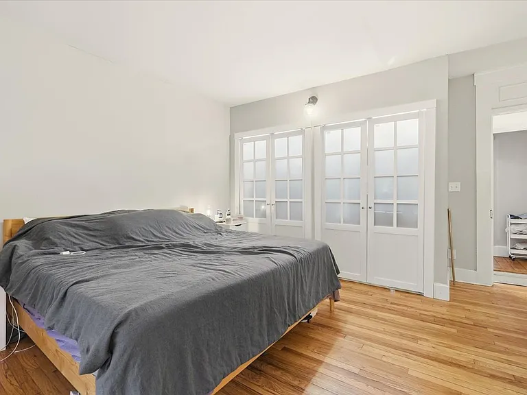 729 Jaeger St — Photo 10