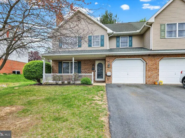 904 Cacoosing Dr, Reading, PA 19608