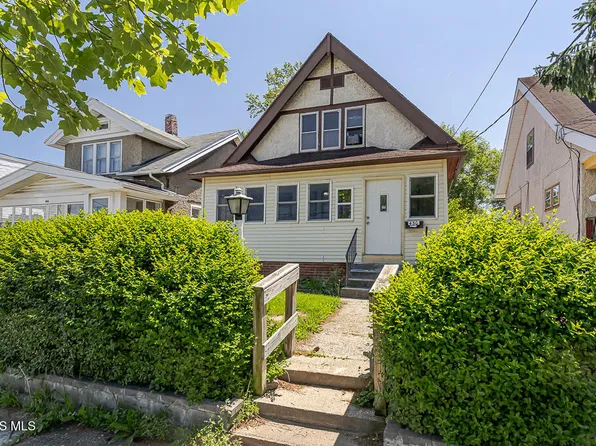 450 2nd St, Toledo, OH 43605
