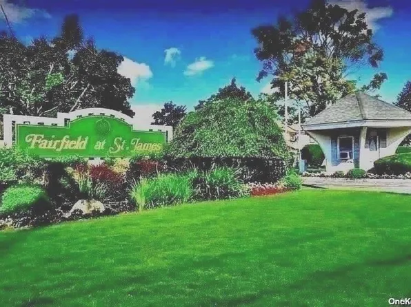 307 Flair Drive #307, Saint James, NY 11780