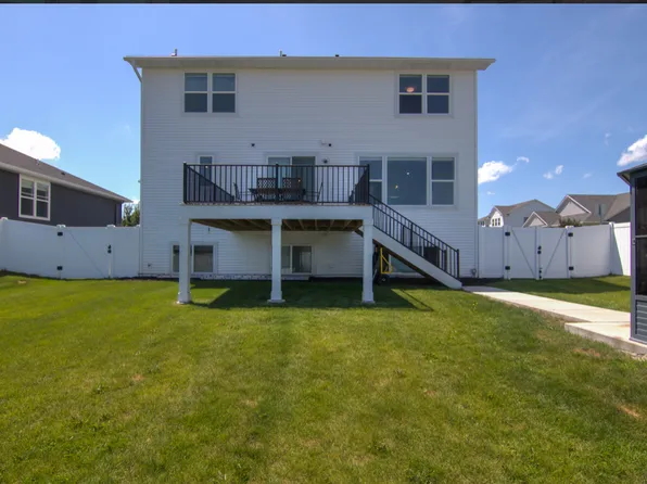 496 Kerry Way, Hudson, WI 54016