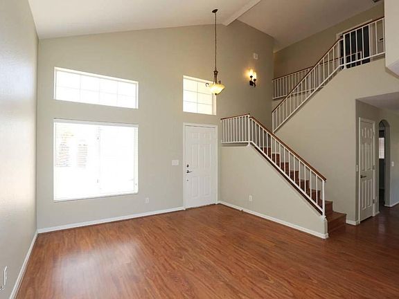 High Vaulted Ceiling!