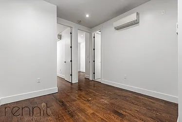 Rented by Rennit Inc.