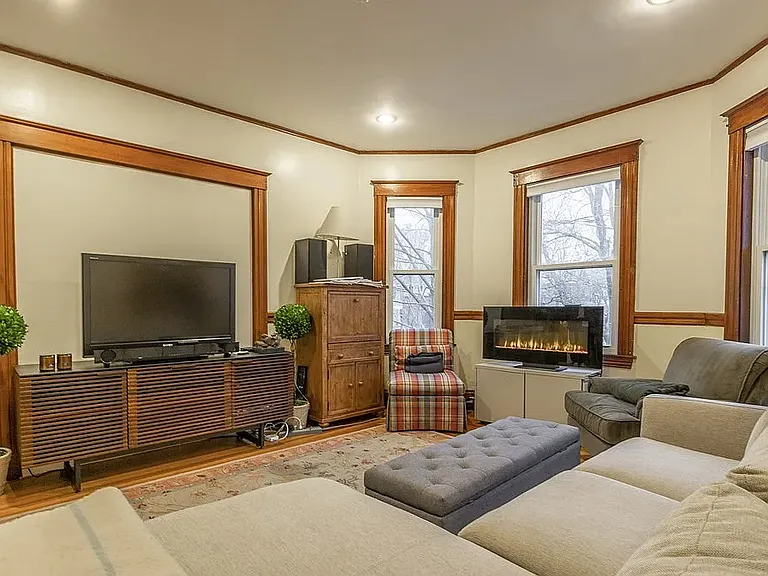 236 Concord Ave #1 — Photo 5