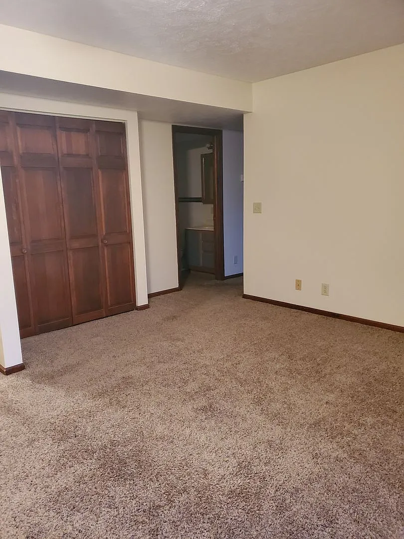 1510 Boswell Ave — Photo 2