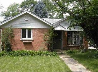 722 N Dryden Ave, Arlington Heights, IL 60004