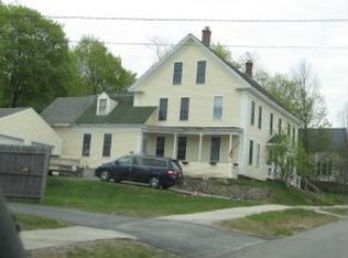 16 Manchester St, Pittsfield, NH 03263