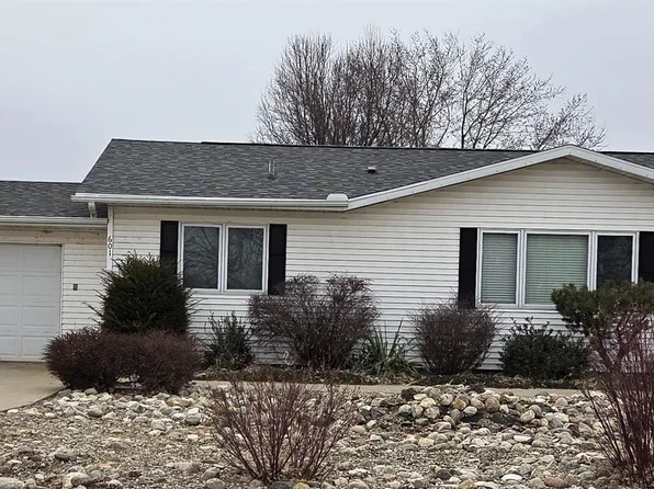 601 N 6th St, Hubbard, NE 68731