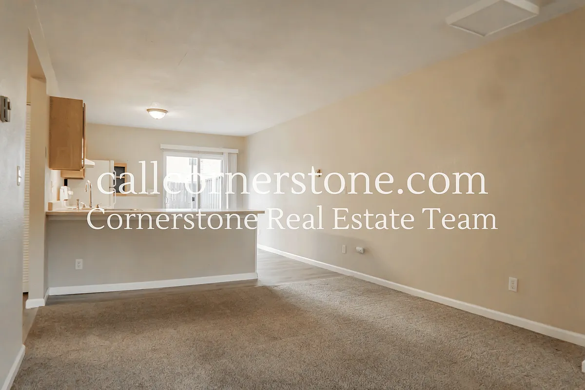 Building Photo - 625 Yuma St #A