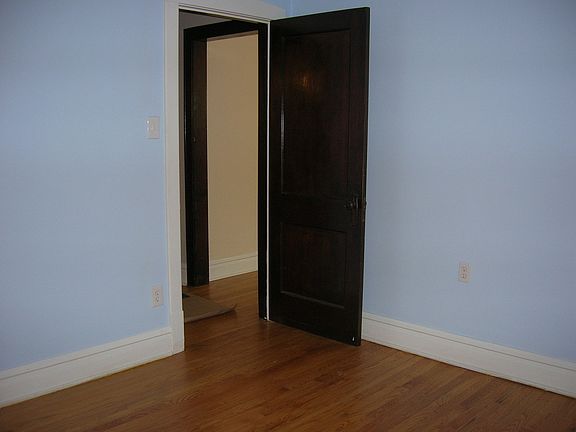 5th image of 5916 N Mulligan Ave #1