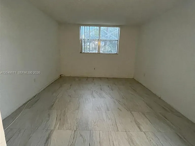 1800 SW 81st Ave #1111 — Photo 5