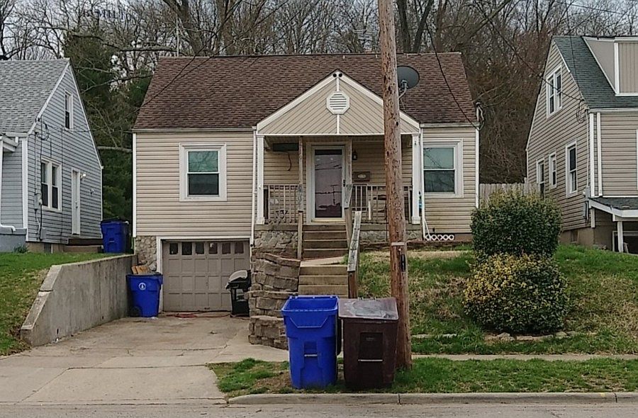 1st image of 719 Millikin St