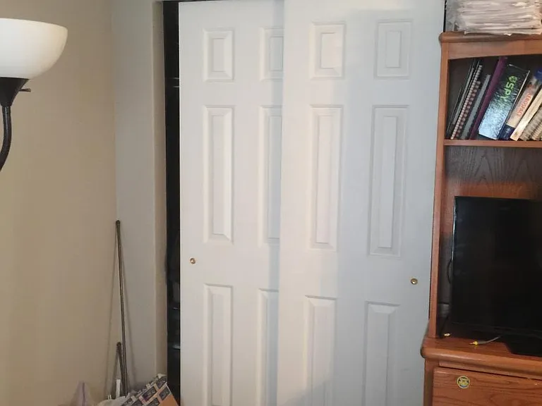 Bedroom 2 side by side closet