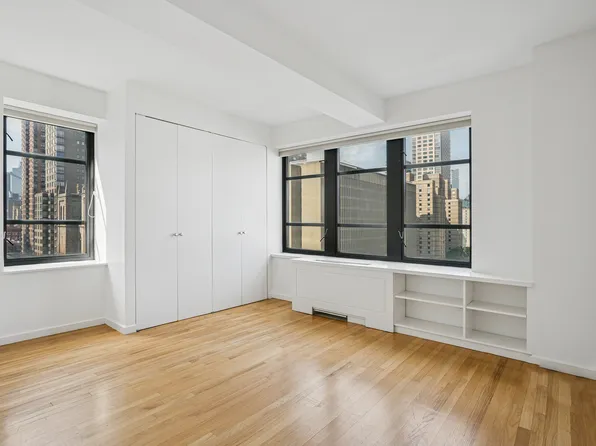 43 West 61st Street image 8 of 19