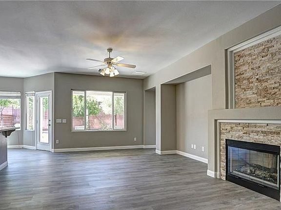 4th image of 2547 Belgreen St