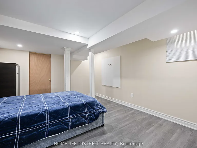 7 Mosely Cres — Photo 18