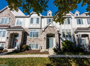 343 Sype Dr, Carol Stream, IL 60188