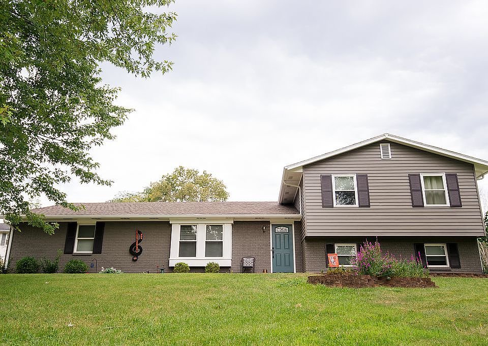 1st image of 685 Tealwood Dr