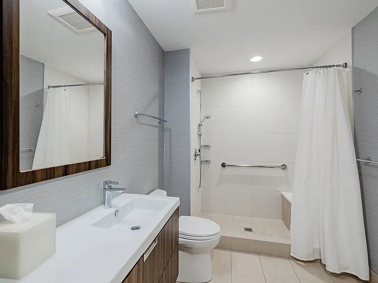 TRELLIS University Hill Apartments — Photo 14