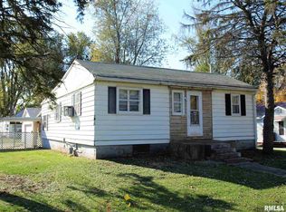 202 W Ann St, Knoxville, IL 61448