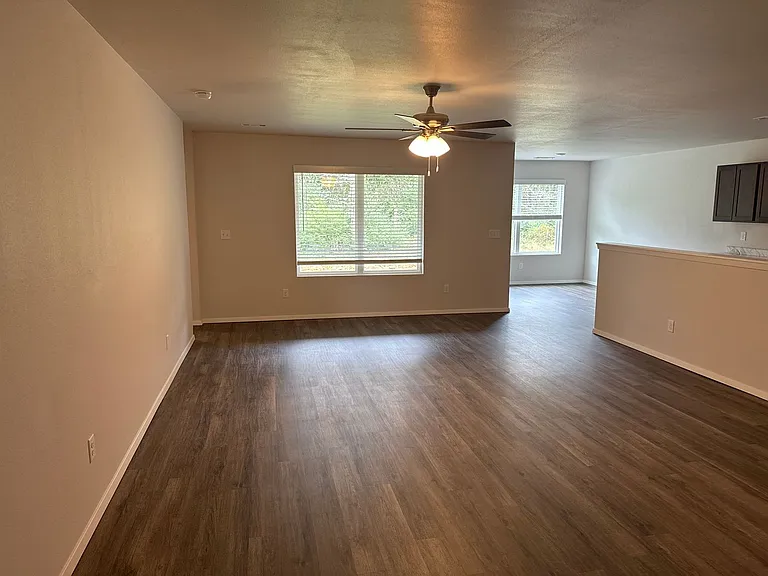 7808 Melody Ln — Photo 7