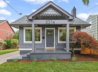 3214 SE Lincoln St, Portland, OR 97214
