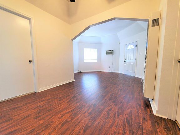 2nd image of 6320 Maywood Ave