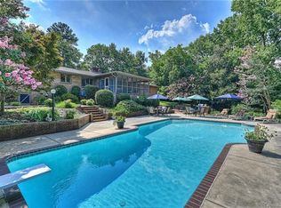 133 Great Oaks Ln, Charlotte, NC 28270