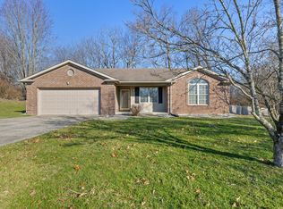 920 Stratton Ln, Winchester, KY 40391