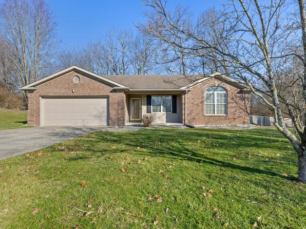 920 Stratton Ln, Winchester, KY 40391