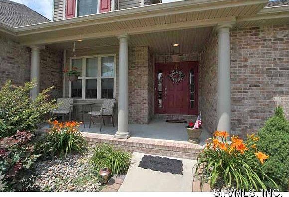 1st image of 335 Aberdeen Dr