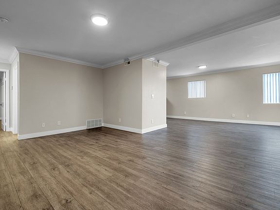 5th image of 3266 Winter St #3266