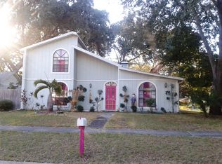 2410 Forrest Crest Cir, Lutz, FL 33549