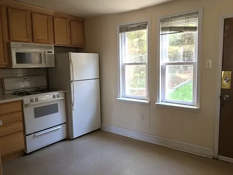 2 bed, 1104 sqft, $2,050 — Photo 4