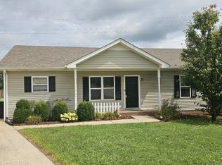 1949 Timberline Cir, Oak Grove, KY 42262