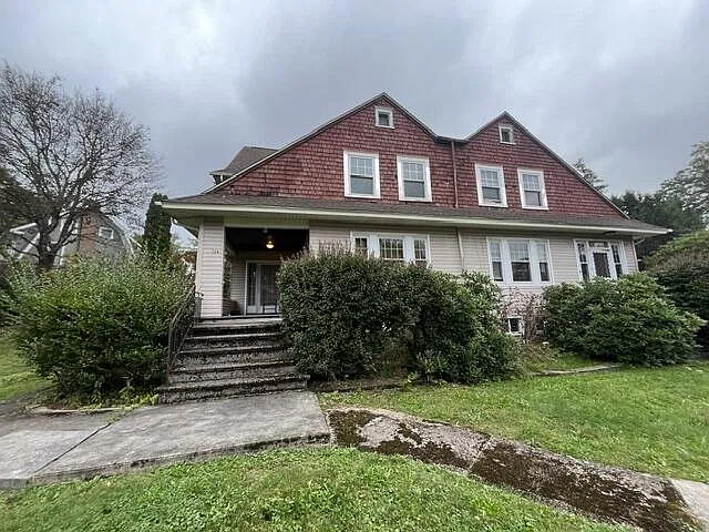 3 bed, 1.5 bath, $1,150 — Photo 4