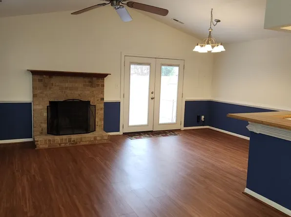 4801 Afton Ct, Virginia Beach, VA 23462