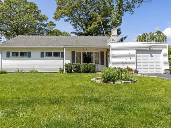 110 Constance Drive, Manchester, CT 06042