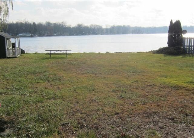 2nd image of Lake Rd